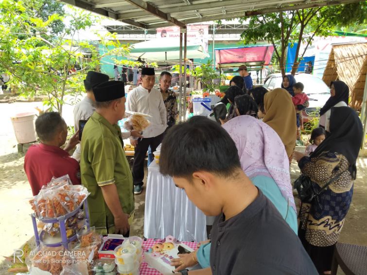 Kopdes Merah Putih Nembol Gelar Bazar UMKM