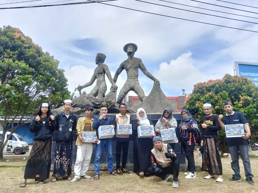 Pengurus Ponpes Miftahul Jama’ah bersama RKSM Galang Donasi Banjir Sumatera dan Aceh