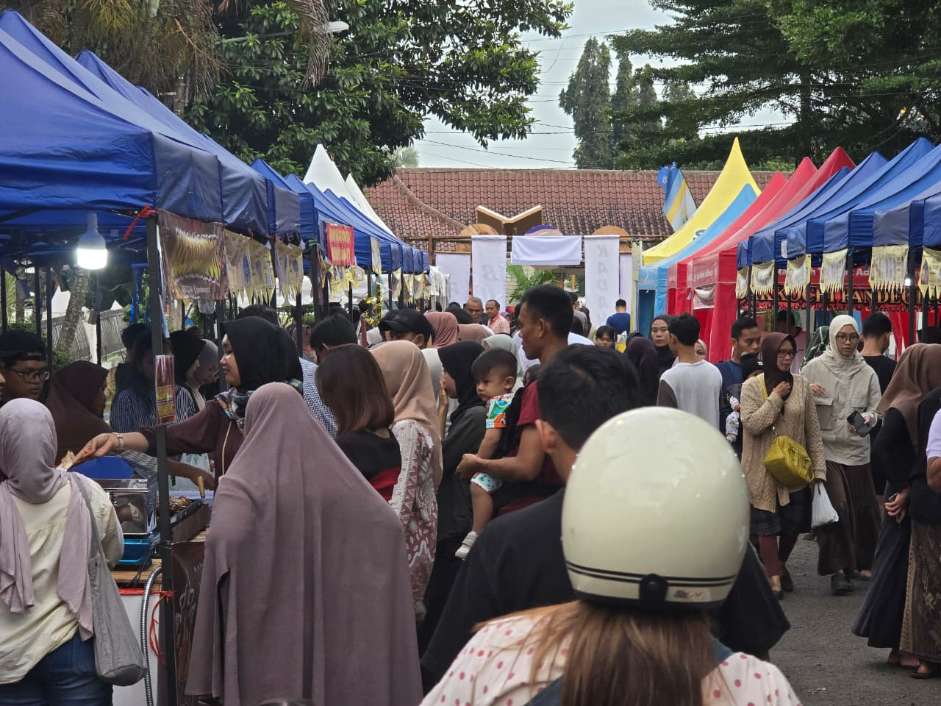 Awal Ramadhan 1447H, Bazar Kuliner Kedaharan Buka Puasa Porwan Dipadati Pengunjung