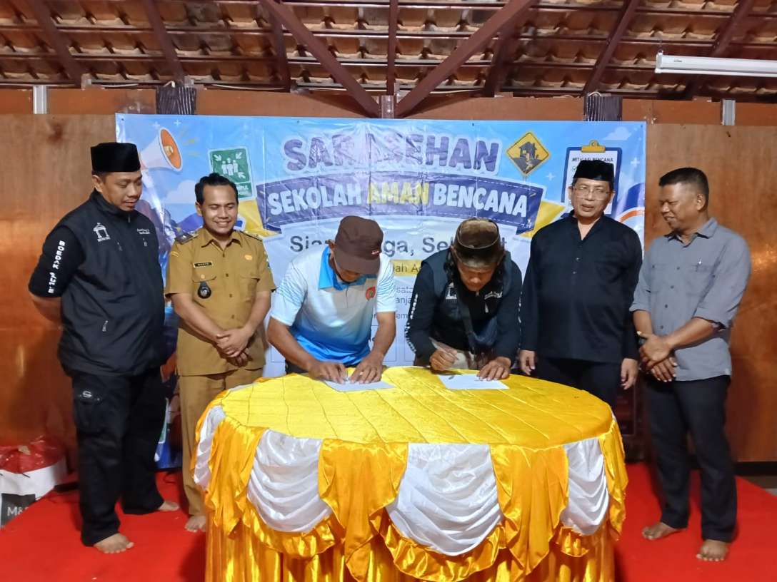 Edukasi Mitigasi Bencana, BSR dan PGRI Teken Mou Sekolah Aman Bencana