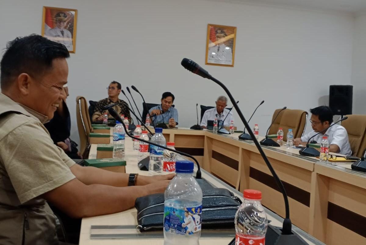 Tanggapi Penertiban Bangunan di Sempadan Irigasi BBWSC3, HPUMK Pasar Munjul Datangi DPRD Provinsi