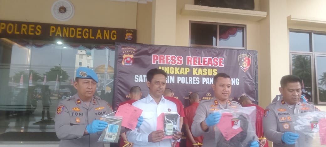 Satreskrim Polres Pandeglang Bekuk Empat Orang Pelaku Curanmor