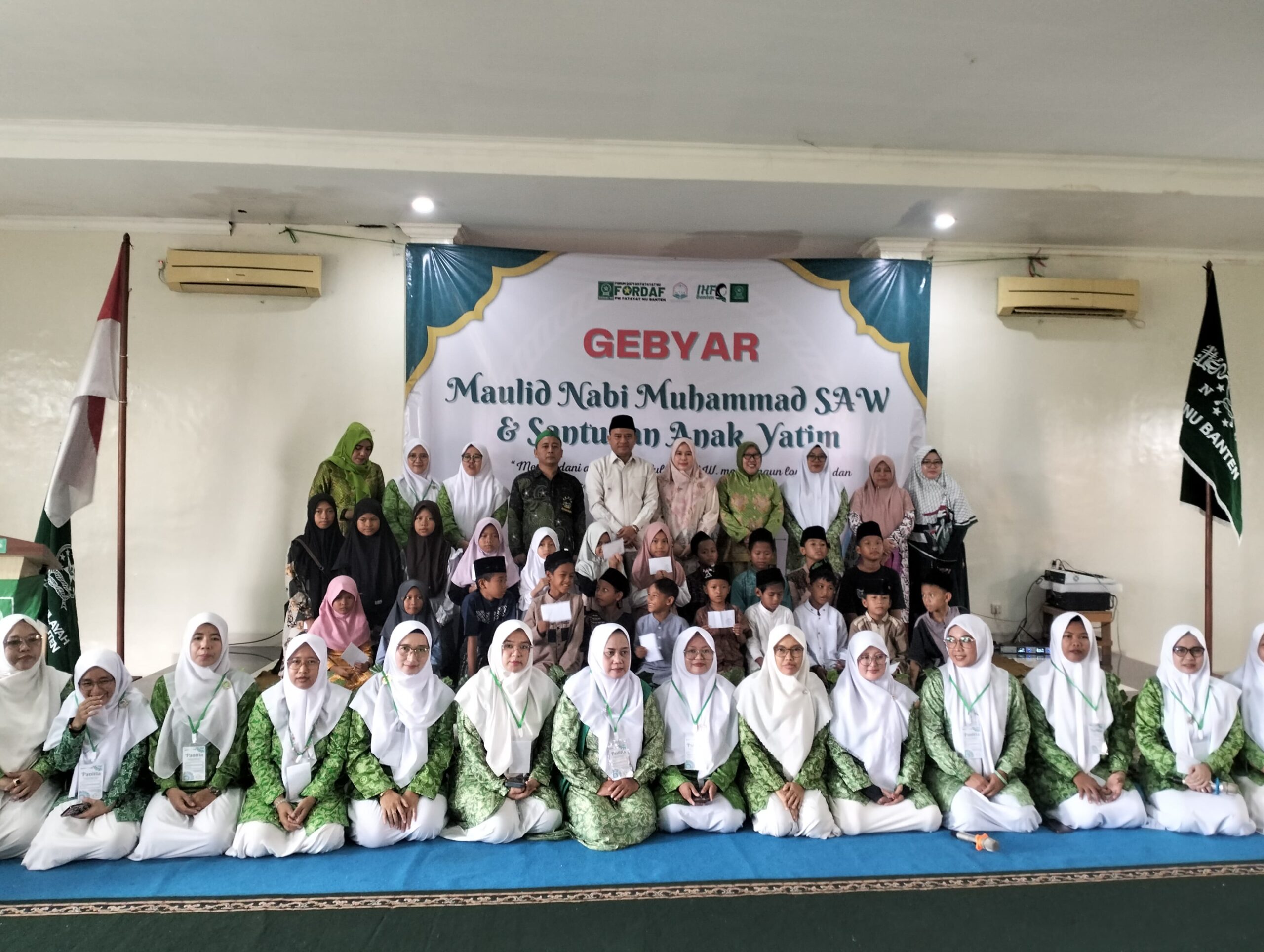 Rayakan Maulid Nabi, PW Fatayat NU Banten Gelar Santunan Anak Yatim